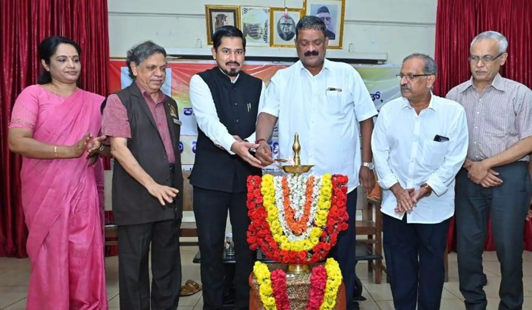 ಉಡುಪಿ: ಹಡಪದ ಅಪ್ಪಣ್ಣ ಜಯಂತಿ ಆಚರಣೆ ಉಡುಪಿ: ಹಡಪದ ಅಪ್ಪಣ್ಣ ಜಯಂತಿ ಆಚರಣೆ