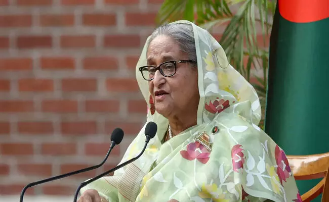 ಬಾಂಗ್ಲಾದೇಶದ ಮಾಜಿ ಪ್ರಧಾನಿ ಹಸೀನಾ ವಿರುದ್ಧ ಅಧಿಕೃತ ದೋಷಾರೋಪಣೆ ಬಾಂಗ್ಲಾದೇಶದ ಮಾಜಿ ಪ್ರಧಾನಿ ಹಸೀನಾ ವಿರುದ್ಧ ಅಧಿಕೃತ ದೋಷಾರೋಪಣೆ