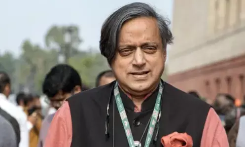 1975ರ ತುರ್ತು ಪರಿಸ್ಥಿತಿಯನ್ನು ಕರಾಳ ಅಧ್ಯಾಯ ಎಂದ ಕಾಂಗ್ರೆಸ್ ಸಂಸದ ಶಶಿ ತರೂರ್