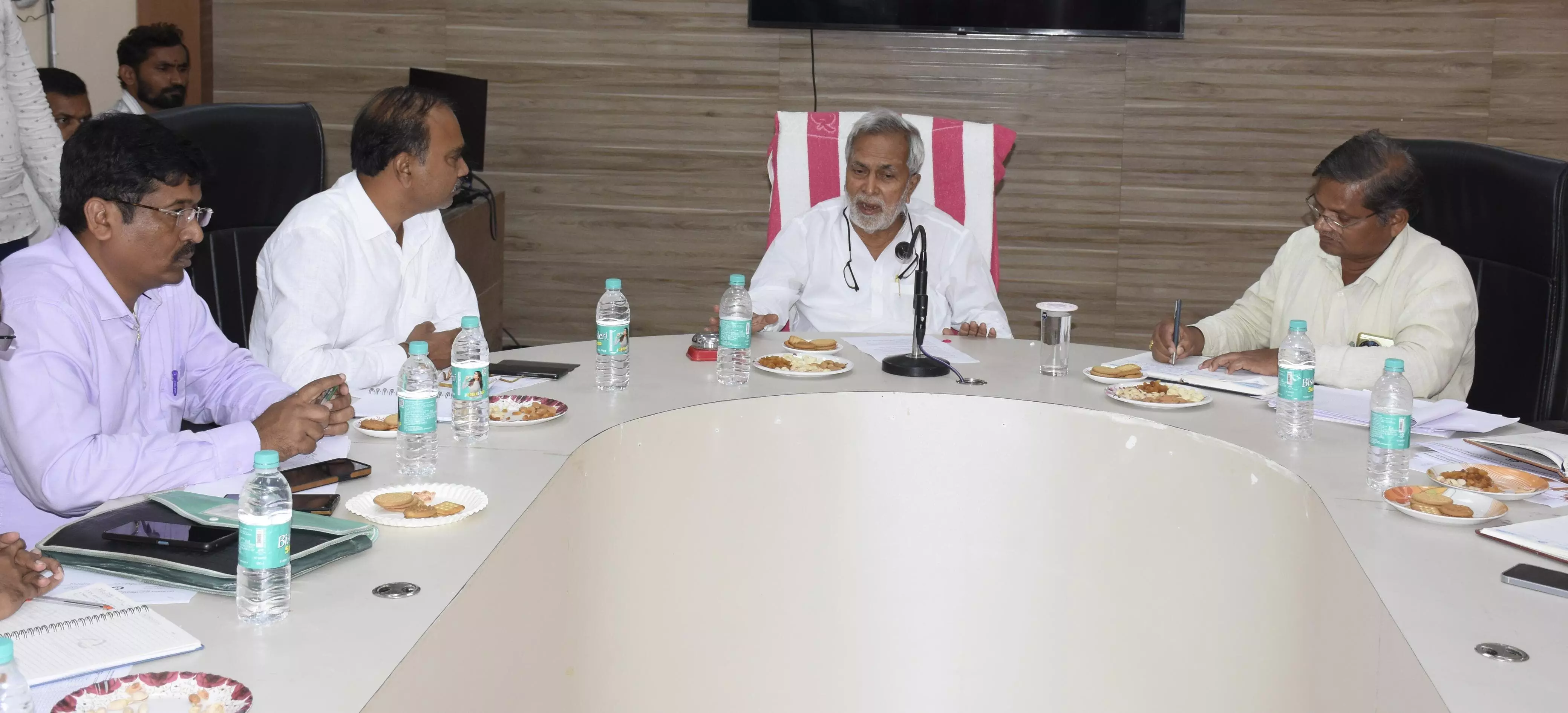 ಯಾದಗಿರಿ ಮತಕ್ಷೇತ್ರದ ವಿದ್ಯುತ್ ಸಮಸ್ಯೆಗಳಿಗೆ ಕೂಡಲೇ ಸ್ಪಂದಿಸಿ : ಶಾಸಕ ಚೆನ್ನಾರಡ್ಡಿ ಪಾಟೀಲ್ ತುನ್ನೂರು