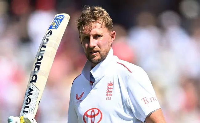 ಟೆಸ್ಟ್ ಕ್ರಿಕೆಟ್‌ ನ ಶತಕವೀರರ ಪಟ್ಟಿಯಲ್ಲಿ ಟಾಪ್-5ರಲ್ಲಿ ಸ್ಥಾನ | ರಾಹುಲ್ ದ್ರಾವಿಡ್ ದಾಖಲೆ ಮುರಿದ ಜೋ ರೂಟ್