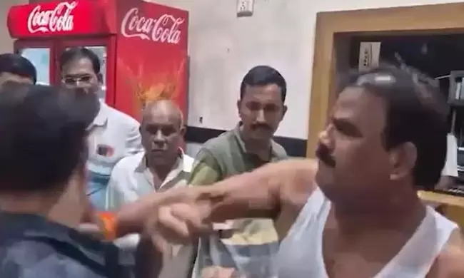 ಎಂಎಲ್‌ಎ ಹಾಸ್ಟೆಲ್ ಕ್ಯಾಂಟೀನ್ ಸಿಬ್ಬಂದಿಗೆ ಹಲ್ಲೆ ಶಾಸಕ ಸಂಜಯ್ ಗಾಯಕ್ವಾಡ್ ವಿರುದ್ಧ ಪ್ರಕರಣ ದಾಖಲು