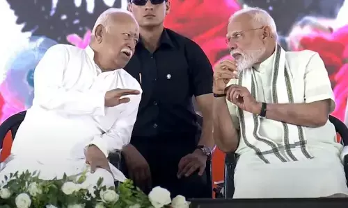 75 ವರ್ಷಗಳ ನಂತರ ಬೇರೆಯವರಿಗೆ ಅವಕಾಶ ಮಾಡಿಕೊಡಿ ಎಂಬ ಭಾಗವತ್ ಹೇಳಿಕೆ ಬೆನ್ನಲ್ಲೇ ಪ್ರಧಾನಿ ಮೋದಿ ನಿವೃತ್ತಿಗೆ ವಿಪಕ್ಷಗಳ ಆಗ್ರಹ