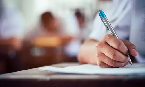 ಪ್ರಶ್ನೆ ಪತ್ರಿಕೆಯಲ್ಲಿ ಸ್ವಾತಂತ್ರ್ಯ ಹೋರಾಟಗಾರರನ್ನು ಉಗ್ರರು ಎಂದು ಉಲ್ಲೇಖ; ಪಶ್ಚಿಮ ಬಂಗಾಳ ವಿಶ್ವವಿದ್ಯಾಲಯವೊಂದರ ವಿರುದ್ಧ ತೀವ್ರ ಆಕ್ರೋಶ