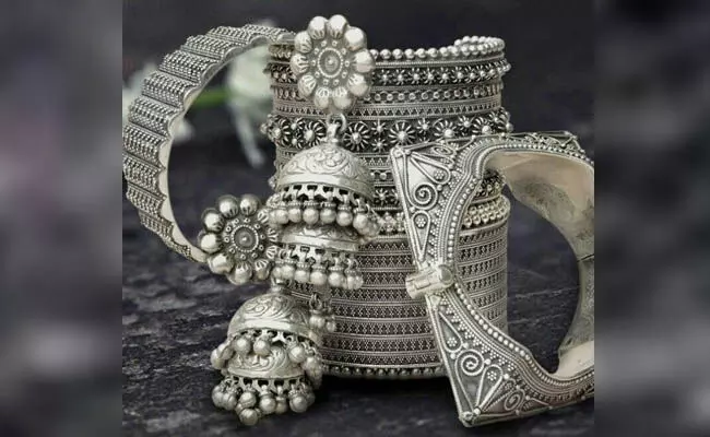 ಸರ್ವಕಾಲಿಕ ಗರಿಷ್ಠ ಮಟ್ಟ ತಲುಪಿದ ಬೆಳ್ಳಿ ಬೆಲೆ