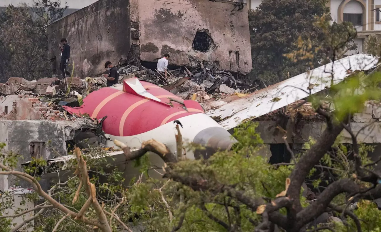 ಪೈಲಟ್‌ಗಳ ಸಂಭಾಷಣೆ ಆಧರಿಸಿ ಯಾವುದೇ ತೀರ್ಮಾನಕ್ಕೆ ಬರಬೇಡಿ: ವಿಮಾನ ದುರಂತ ಕುರಿತ ಎಎಐಬಿ ವರದಿ ಬೆನ್ನಲ್ಲೆ ಕೇಂದ್ರ ಸರಕಾರ ಪ್ರತಿಕ್ರಿಯೆ