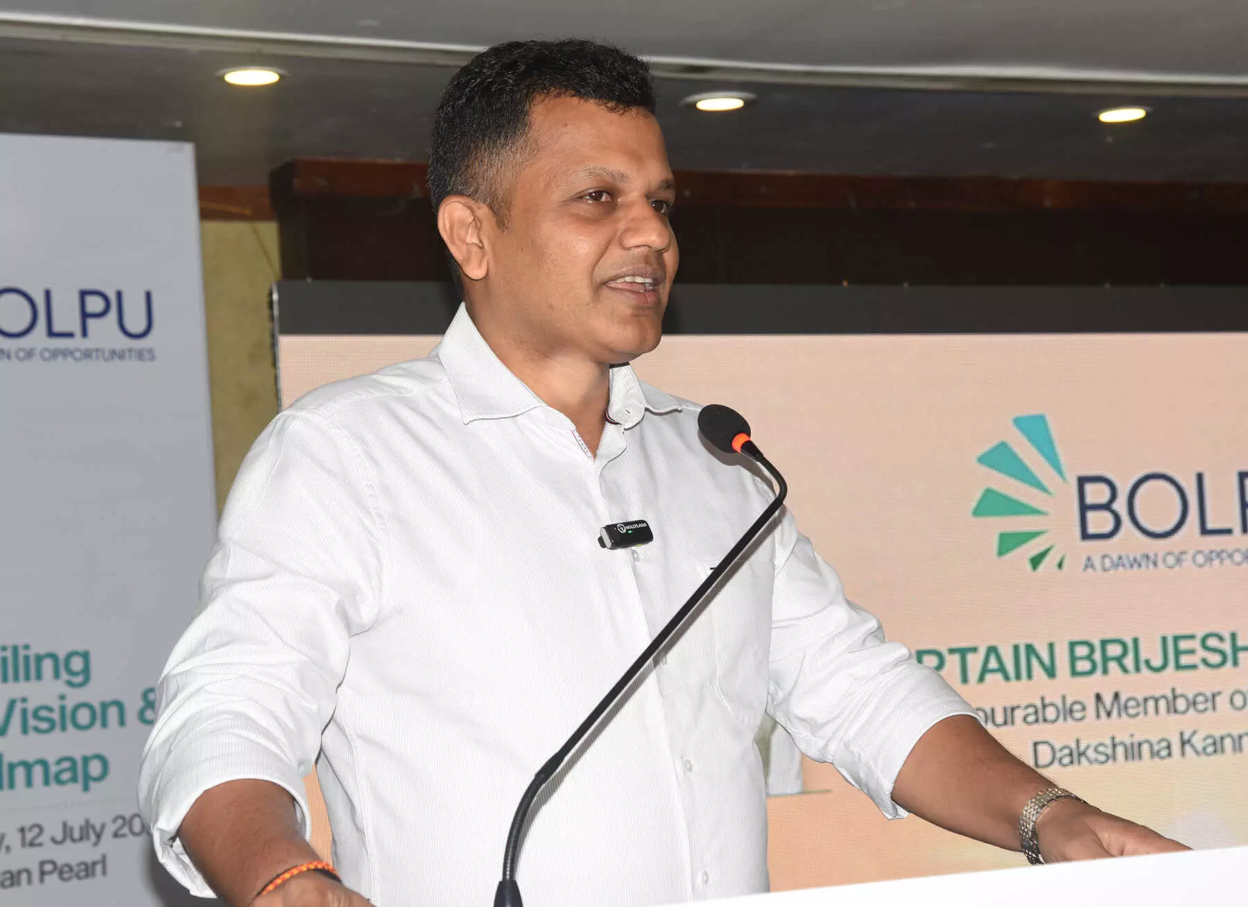 ಉದ್ಯಮಿಗಳ ಹುಮ್ಮಸ್ಸು ಪುನಶ್ಚೇತನಗೊಳಿಸಲಿದೆ ‘ಬೊಲ್ಪು’: ಸಂಸದ ಬ್ರಿಜೇಶ್ ಚೌಟ ಉದ್ಯಮಿಗಳ ಹುಮ್ಮಸ್ಸು ಪುನಶ್ಚೇತನಗೊಳಿಸಲಿದೆ ‘ಬೊಲ್ಪು’: ಸಂಸದ ಬ್ರಿಜೇಶ್ ಚೌಟ