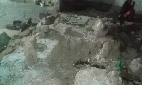 ಮಾನ್ವಿ | ಮನೆ ಗೋಡೆ ಕುಸಿದು ಮಹಿಳೆ ಮೃತ್ಯು