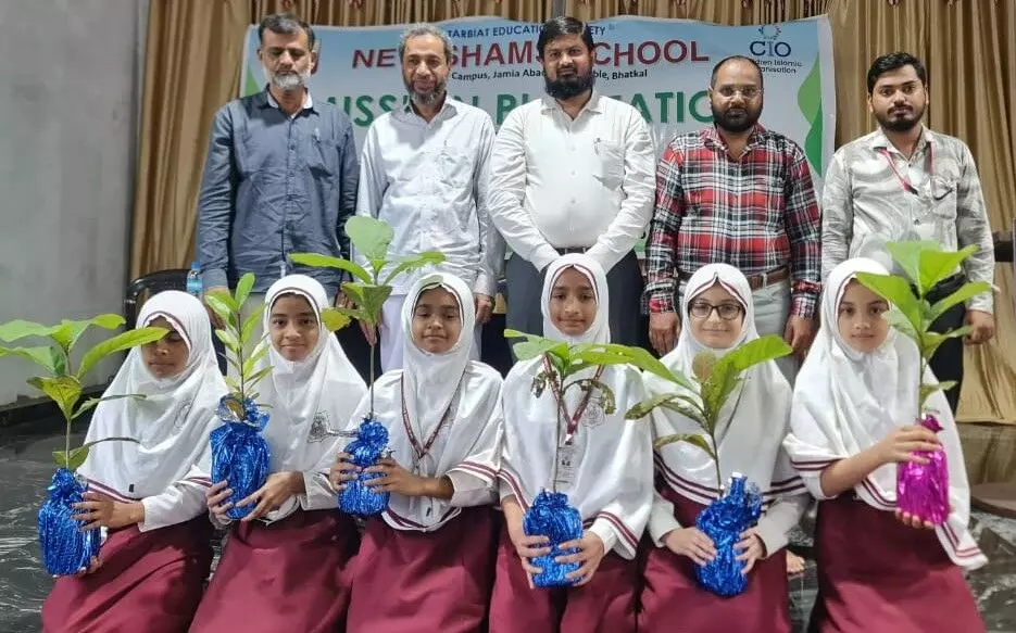 ಭಟ್ಕಳ: ನ್ಯೂ ಶಮ್ಸ್ ಶಾಲೆಯಲ್ಲಿ “ಮಿಷನ್ ಪ್ಲಾಂಟೇಷನ್’ ಅಭಿಯಾನಕ್ಕೆ ಚಾಲನೆ