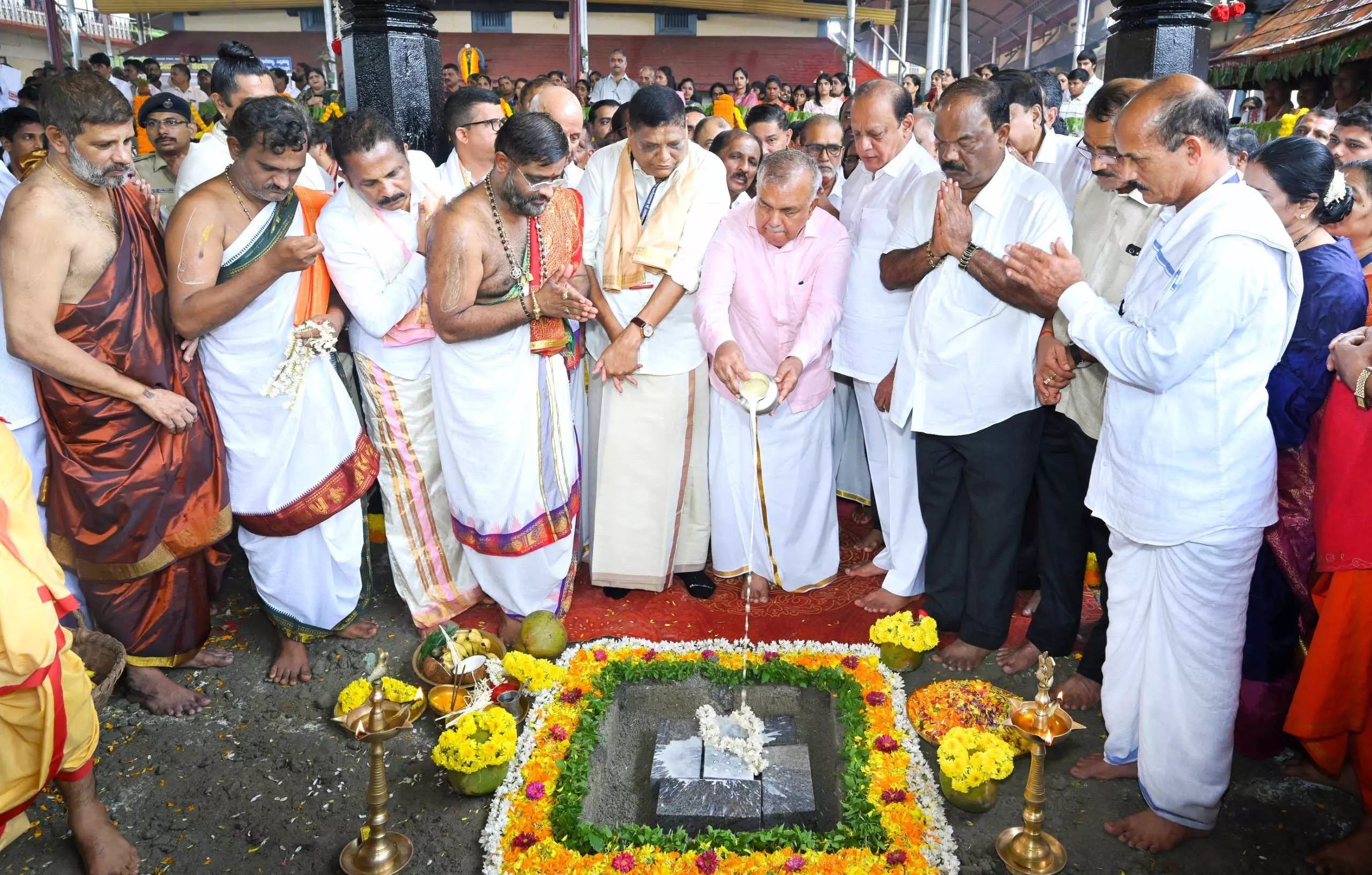 ಕರಾವಳಿ ಜಿಲ್ಲೆ ದೇವರುಗಳ ತವರೂರು: ಸಚಿವ ರಾಮಲಿಂಗಾ ರೆಡ್ಡಿ ಕರಾವಳಿ ಜಿಲ್ಲೆ ದೇವರುಗಳ ತವರೂರು: ಸಚಿವ ರಾಮಲಿಂಗಾ ರೆಡ್ಡಿ