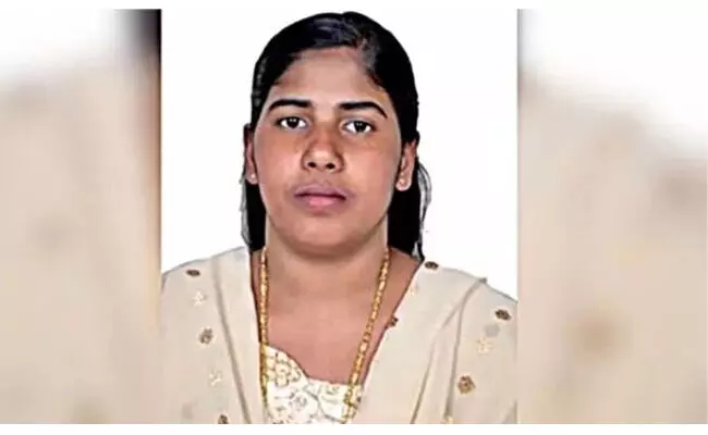 ಯೆಮೆನ್‌ನಲ್ಲಿ ಗಲ್ಲುಶಿಕ್ಷೆ ಎದುರಿಸುತ್ತಿರುವ ಕೇರಳದ ನರ್ಸ್ ನಿಮಿಷಾ ರಕ್ಷಣೆಗೆ ಅಂತಿಮ ಯತ್ನ: ಸೋಮವಾರ ಸುಪ್ರೀಂ ಕೋರ್ಟ್‌ ನಲ್ಲಿ ಅರ್ಜಿ ವಿಚಾರಣೆ