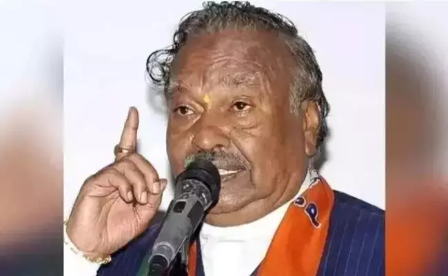 ರಾಜ್ಯದಲ್ಲಿ ಆಡಳಿತ ವ್ಯವಸ್ಥೆ ಸಂಪೂರ್ಣವಾಗಿ ಕುಸಿದಿದೆ : ಕೆ.ಎಸ್.ಈಶ್ವರಪ್ಪ ರಾಜ್ಯದಲ್ಲಿ ಆಡಳಿತ ವ್ಯವಸ್ಥೆ ಸಂಪೂರ್ಣವಾಗಿ ಕುಸಿದಿದೆ : ಕೆ.ಎಸ್.ಈಶ್ವರಪ್ಪ