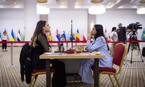 ಮಹಿಳೆಯರ ಚೆಸ್ ವಿಶ್ವಕಪ್: ವಂತಿಕಾ, ದಿವ್ಯಾ ಪ್ರಿ-ಕ್ವಾರ್ಟರ್ ಫೈನಲ್‌ ಗೆ