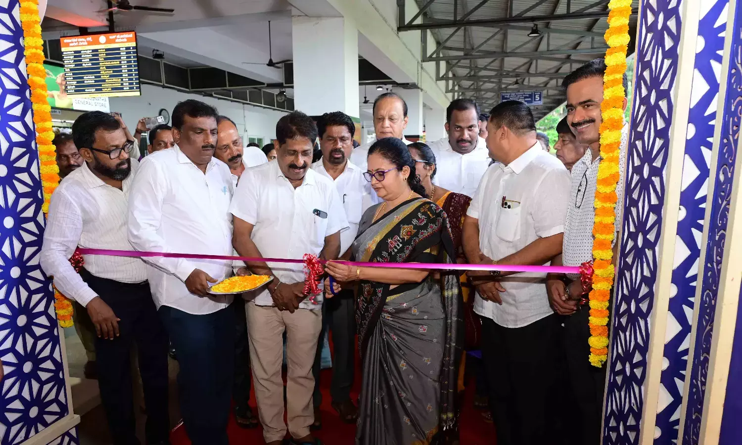 ಉಡುಪಿ : ರಾಜ್ಯ ಸರಕಾರದ ಸಾಧನೆಗಳ ಪ್ರದರ್ಶನ ಉದ್ಘಾಟನೆ