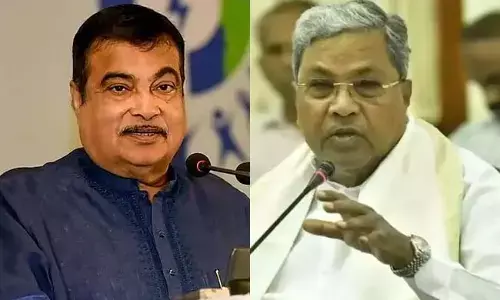 Nitin Gadkari/Siddaramaiah