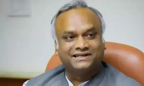 ಪೊಕ್ಸೋ ಪ್ರಕರಣದ ಆರೋಪಿಯನ್ನು ಬಿಜೆಪಿ ಪಕ್ಷದಿಂದ ಉಚ್ಚಾಟನೆ ಮಾಡುವುದು ಯಾವಾಗ : ಪ್ರಿಯಾಂಕ್ ಖರ್ಗೆ ಪ್ರಶ್ನೆ