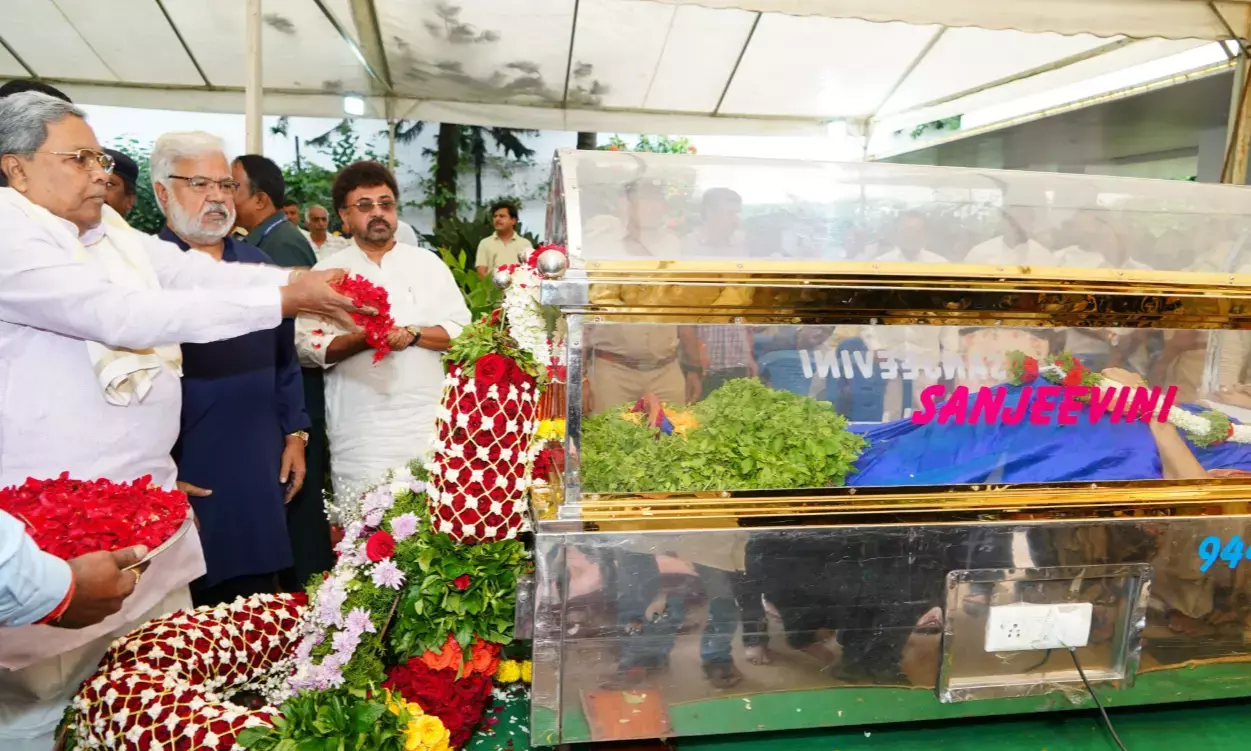 ಬೆಂಗಳೂರಿನ ರಸ್ತೆಗೆ ಸರೋಜಾದೇವಿ ಹೆಸರು : ಸಿಎಂ ಸಿದ್ದರಾಮಯ್ಯ