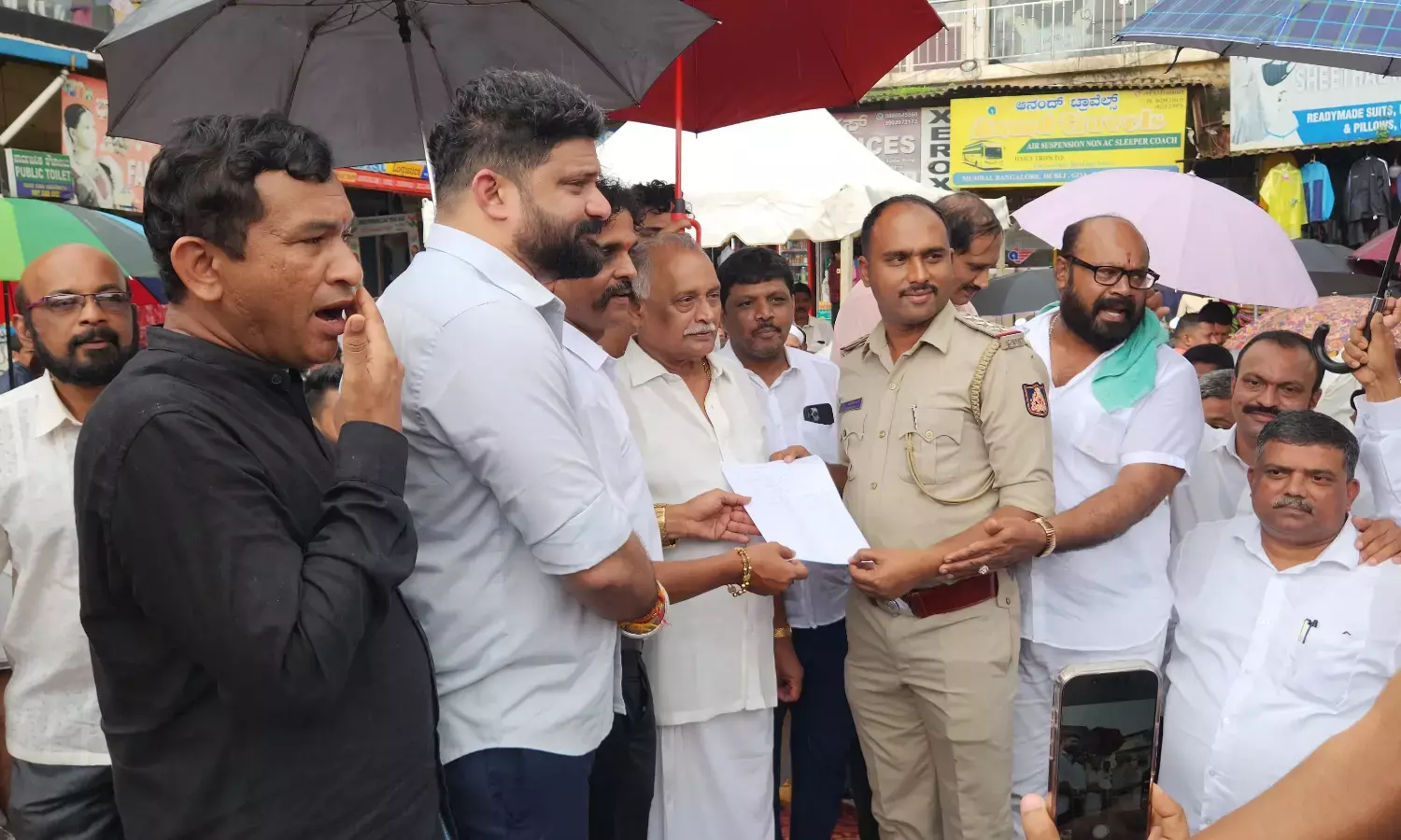 ಹಿಂಜಾವೇ ಮುಖಂಡ ಸಮಿತ್‌ರಾಜ್ ದರೆಗುಡ್ಡೆ ಪ್ರಕರಣಗಳ ಎಸ್‌ಐಟಿ ತನಿಖೆಗೆ ಒತ್ತಾಯ: ಮೂಡುಬಿದಿರೆ ಬ್ಲಾಕ್‌ ಕಾಂಗ್ರೆಸ್‌ ನಿಂದ ಹಕ್ಕೊತ್ತಾಯ ಸಭೆ