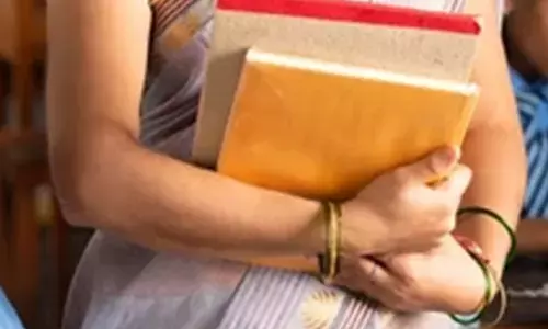 ಶಿಕ್ಷಕರ ಮೇಲಿನ ಕಾರ್ಯಭಾರ ಇಳಿಕೆಯಾಗಲಿ