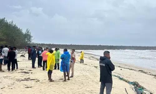 ಕುಂದಾಪುರ | ಸಮುದ್ರಪಾಲಾಗಿ ಮೂವರು ನಾಪತ್ತೆ ಪ್ರಕರಣ: ಪತ್ತೆಗೆ ಅಗತ್ಯ ಕ್ರಮ ಕೈಗೊಳ್ಳಲು ಉಸ್ತುವಾರಿ ಸಚಿವೆ ಸೂಚನೆ