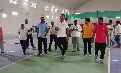 ಕಲಬುರಗಿ | ಜಿಲ್ಲಾ ಕ್ರೀಡಾಂಗಣಕ್ಕೆ ಕ್ರೀಡಾ ಇಲಾಖೆ ಆಯುಕ್ತ ಆ‌ರ್.ಚೇತನ್ ಭೇಟಿ