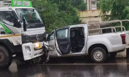 ಕಾಸರಗೋಡು| ಲಾರಿ ಢಿಕ್ಕಿ: ಇಬ್ಬರು ಕಾರ್ಮಿಕರು ಮೃತ್ಯು, ಓರ್ವನಿಗೆ ಗಂಭೀರ ಗಾಯ