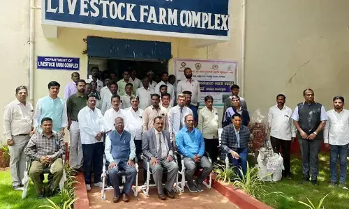 ಬೀದರ್ | ರೈತರು ಕೃಷಿಯ ಜೊತೆ ವೈಜ್ಞಾನಿಕ ಉಪಕಸುಬು ಕೈಗೆತ್ತಿಕೊಂಡರೆ ಆರ್ಥಿಕವಾಗಿ ಸಬಲರಾಗುತ್ತಾರೆ : ಪ್ರೊ.ಕೆ.ಸಿ.ವೀರಣ್ಣ