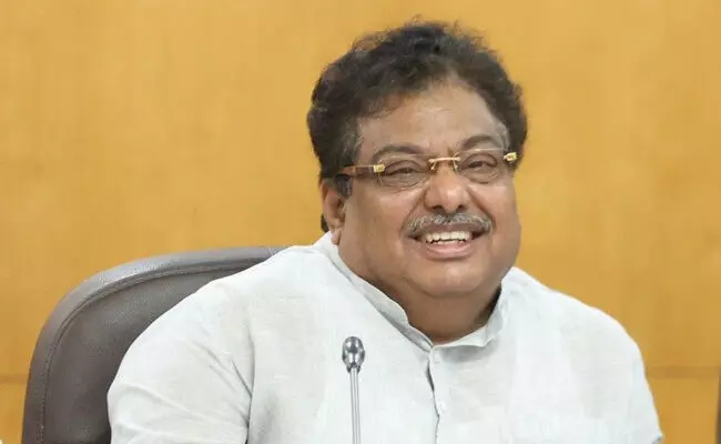 ಎಲ್ಲ ಉದ್ಯಮಿಗಳಿಗೂ ರಾಜ್ಯದಲ್ಲಿ ಭೂಮಿ ಇದೆ: ಎಂ ಬಿ ಪಾಟೀಲ