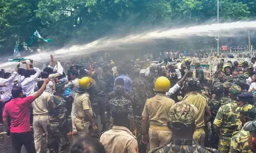 ವಿದ್ಯಾರ್ಥಿನಿ ಆತ್ಮಹತ್ಯೆ ಪ್ರಕರಣ| ಒಡಿಶಾ ಬಂದ್ ಗೆ ಕರೆ ನೀಡಿದ ವಿಪಕ್ಷಗಳು: ಜನಜೀವನ ಅಸ್ತವ್ಯಸ್ತ