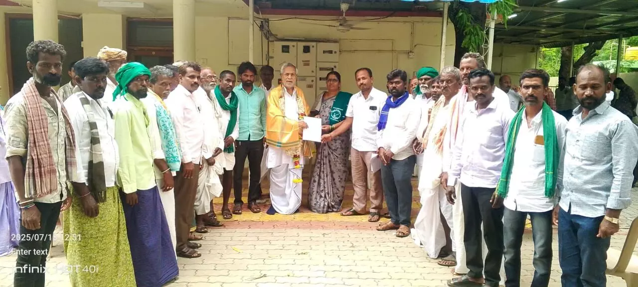 ಯಾದಗಿರಿ | ಕೃಷ್ಣಾ ನದಿಯಿಂದ ಏತನೀರಾವರಿ ಮಾಡಿ ರೈತರ ಜಮೀನಿಗೆ ನೀರು ಒದಗಿಸಲು ಶಾಸಕರಿಗೆ ಮನವಿ