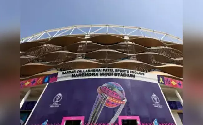 ಸ್ಥಳಗಳಿಗೆ ಹೊಸ ಹೆಸರಿಡುವ ಪರಂಪರೆಗೆ ಪ್ರಜಾತಂತ್ರದ ಸ್ಪರ್ಶ ಇರಬೇಕಲ್ಲವೆ? ಸ್ಥಳಗಳಿಗೆ ಹೊಸ ಹೆಸರಿಡುವ ಪರಂಪರೆಗೆ ಪ್ರಜಾತಂತ್ರದ ಸ್ಪರ್ಶ ಇರಬೇಕಲ್ಲವೆ?