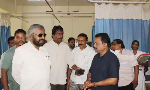 ಬೀದರ್ | ಬ್ರಿಮ್ಸ್ ಆಸ್ಪತ್ರೆಗೆ ಧಿಡೀರ್ ಭೇಟಿ ನೀಡಿದ ಸಚಿವ ಈಶ್ವರ್ ಖಂಡ್ರೆ