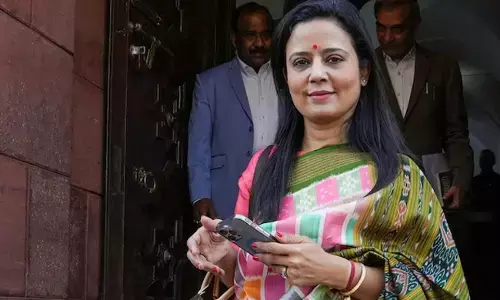 ಮತಗಳಿಗಾಗಿ ಪ್ರಧಾನಿ ಮೋದಿ ಕಾಳಿಯನ್ನು ಜಪಿಸುತ್ತಿದ್ದಾರೆ: ಮಹುವಾ ಮೊಯಿತ್ರಾ ಟೀಕೆ