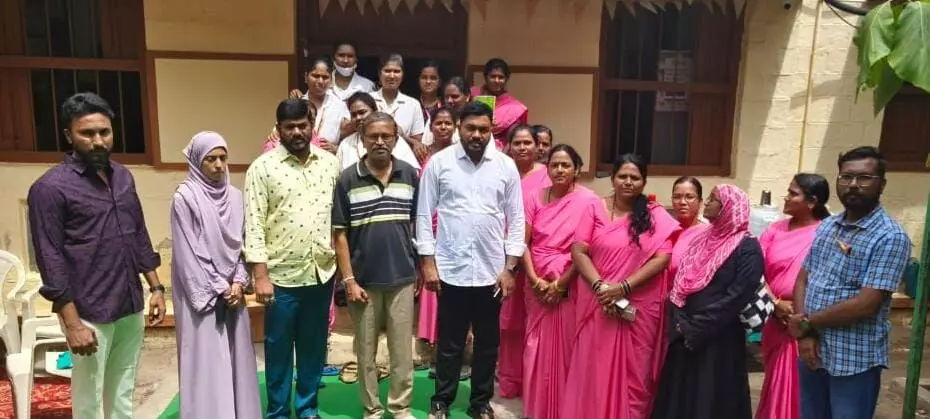 ಬಳ್ಳಾರಿ | ಪ್ರಾಥಮಿಕ ಆರೋಗ್ಯ ಕೇಂದ್ರಲ್ಲಿ ಸ್ವಯಂ ಪ್ರೇರಿತ ರಕ್ತದಾನ ಶಿಬಿರ