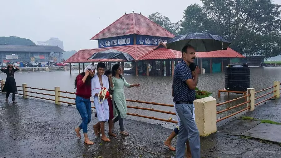 ಕೇರಳ ಮಳೆ: 9 ಜಿಲ್ಲೆಗಳಲ್ಲಿ ‘ಆರೆಂಜ್ ಅಲರ್ಟ್’