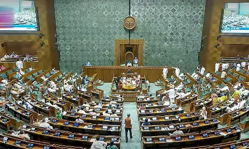 ಸಂಸತ್ ಅಧಿವೇಶನಕ್ಕೆ ಮುನ್ನ ಸರ್ವಪಕ್ಷ ಸಭೆ: ಬಿಹಾರ ಎಸ್ಐಆರ್, ಪಹಲ್ಗಾಮ್, ಟ್ರಂಪ್ ಹೇಳಿಕೆ ಕುರಿತು ಚರ್ಚೆಗೆ ಪ್ರತಿಪಕ್ಷಗಳ ಆಗ್ರಹ