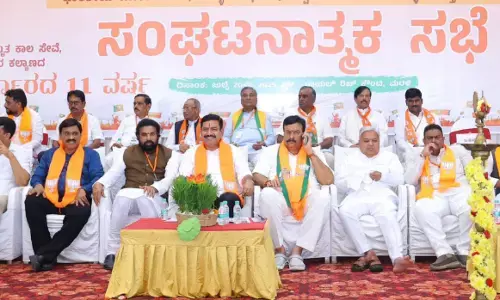 ಶ್ರೀರಾಮುಲು-ಜನಾರ್ದನ ರೆಡ್ಡಿ ಜೊತೆ ಚರ್ಚೆ : ವಿಜಯೇಂದ್ರ