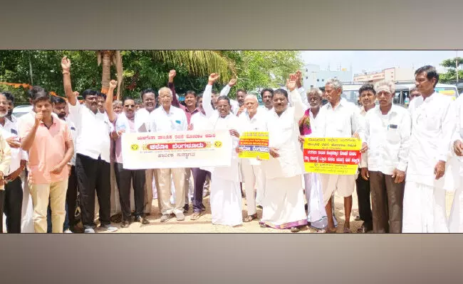 ಯರಗೇರಾ ತಾಲೂಕು ರಚನೆಗಾಗಿ ಹೋರಾಟ : ಫ್ರೀಡಂ ಪಾರ್ಕ್‌ನಲ್ಲಿ ಅನಿರ್ದಿಷ್ಟಾವಧಿ ಧರಣಿ