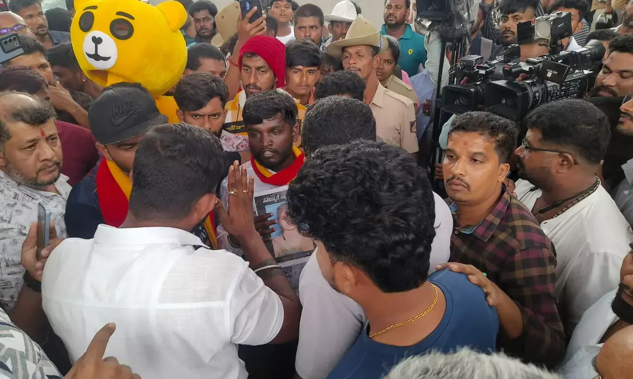 ಸೌಜನ್ಯಗೆ ನ್ಯಾಯಕ್ಕಾಗಿ ಬಂದ ಪಾದಯಾತ್ರಿಗಳನ್ನು ತಡೆದ ಧರ್ಮಸ್ಥಳ ಗ್ರಾಮಸ್ಥರು