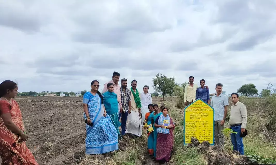 ಕುರುಗೋಡು | ವಿವಿಧ ಗ್ರಾಮ ಪಂಚಾಯತ್ ಗಳಿಗೆ ಕೇಂದ್ರ ಮಾನಿಟರಿಂಗ್ ಅಧಿಕಾರಿಗಳು ಭೇಟಿ