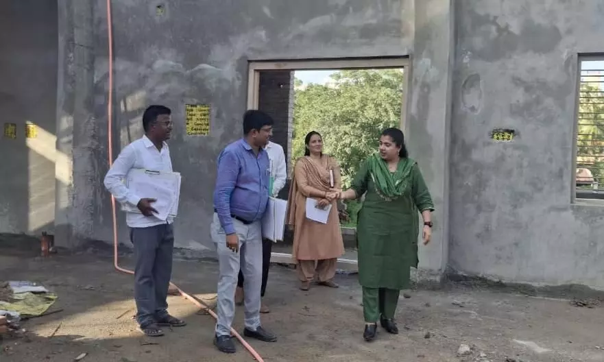 ಕಲಬುರಗಿ| ದೀನ್ ದಯಾಳ ಉಪಾಧ್ಯಾಯ ವಸತಿ ನಿಲಯದ ಕಾಮಗಾರಿ ಪೂರ್ಣಗೊಳಿಸುವಂತೆ ಡಿಸಿ ಬಿ.ಫೌಝಿಯಾ ತರನ್ನುಮ್ ಸೂಚನೆ