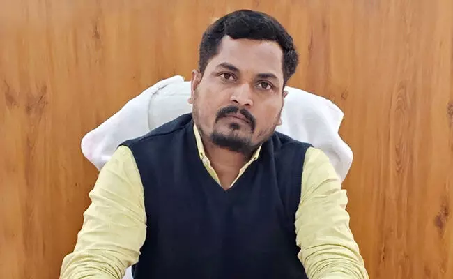 ಯಾದಗಿರಿ | ಡೇ ಎನ್ಯುಎಲ್ಎಂ ಅಭಿಯಾನದಡಿ ನಗರದ ವಸತಿ ರಹಿತರು ಆಶ್ರಯ ಪಡೆದುಕೊಳ್ಳಲು ಉಮೇಶ ಚವ್ಹಾಣ ಸಲಹೆ ಯಾದಗಿರಿ | ಡೇ ಎನ್ಯುಎಲ್ಎಂ ಅಭಿಯಾನದಡಿ ನಗರದ ವಸತಿ ರಹಿತರು ಆಶ್ರಯ ಪಡೆದುಕೊಳ್ಳಲು ಉಮೇಶ ಚವ್ಹಾಣ ಸಲಹೆ