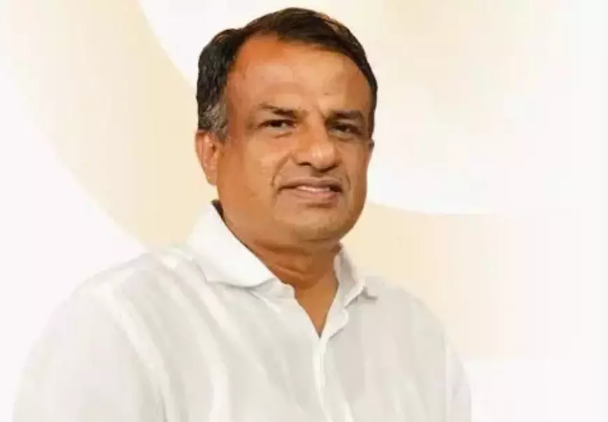 ಉಡುಪಿ ನಗರಸಭೆ ರಸ್ತೆಗಳ ಅವ್ಯವಸ್ಥೆಯನ್ನು ಸರಿಪಡಿಸಲು ಆಗ್ರಹಿಸಿ ಸಚಿವರಿಗೆ ಪತ್ರ ಉಡುಪಿ ನಗರಸಭೆ ರಸ್ತೆಗಳ ಅವ್ಯವಸ್ಥೆಯನ್ನು ಸರಿಪಡಿಸಲು ಆಗ್ರಹಿಸಿ ಸಚಿವರಿಗೆ ಪತ್ರ