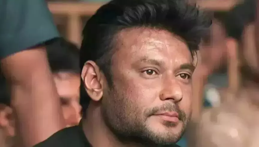 ನಟ ದರ್ಶನ್ಗೆ ಜಾಮೀನು ನೀಡಿದ ಹೈಕೋರ್ಟ್ ಕ್ರಮಕ್ಕೆ ಸುಪ್ರೀಂ ಕೋರ್ಟ್ ಆಕ್ಷೇಪ ನಟ ದರ್ಶನ್ಗೆ ಜಾಮೀನು ನೀಡಿದ ಹೈಕೋರ್ಟ್ ಕ್ರಮಕ್ಕೆ ಸುಪ್ರೀಂ ಕೋರ್ಟ್ ಆಕ್ಷೇಪ