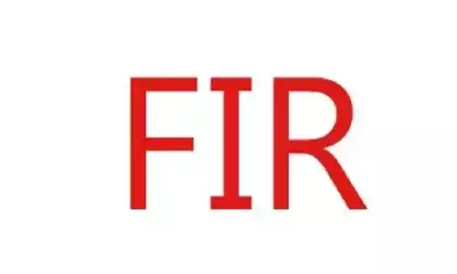 ಕಾಲ್ತುಳಿತದಲ್ಲಿ ಮೃತಪಟ್ಟ ಬಾಲಕಿಯ ಚಿನ್ನಾಭರಣ ಕಳ್ಳತನ ಆರೋಪ : ಪ್ರಕರಣ ದಾಖಲು