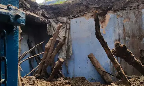 ಯಾದಗಿರಿ | ಭಾರೀ ಮಳೆ : ಮನೆ ಕುಸಿತ