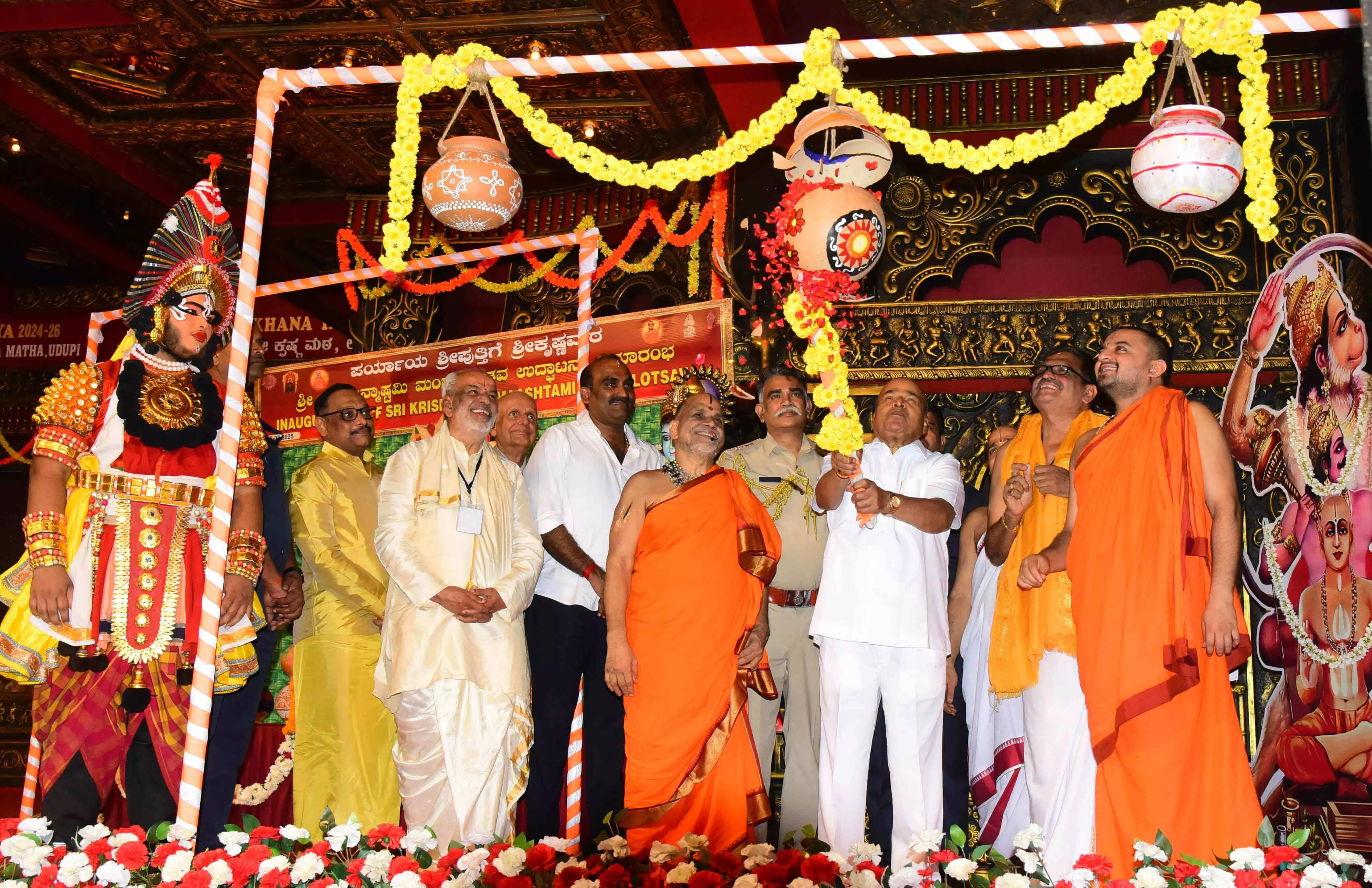 ಕರ್ತವ್ಯನಿಷ್ಠ, ನಿರ್ಭಯ, ವಿವೇಕಶೀಲ, ಕರ್ಮಯೋಗಿಗಳಾಗಿ: ಯುವಜನತೆಗೆ ರಾಜ್ಯಪಾಲ ಥಾವರ್‌ಚಂದ್ ಗೆಹ್ಲೋಟ್ ಕರೆ