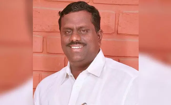 ರಾಯಚೂರು, ಬಳ್ಳಾರಿ, ಕೊಪ್ಪಳ, ವಿಜಯನಗರದ ಹಾಲು ಒಕ್ಕೂಟದ ಅಧ್ಯಕ್ಷರಾಗಿ ಶಾಸಕ ರಾಘವೇಂದ್ರ ಹಿಟ್ನಾಳ್ ಆಯ್ಕೆ