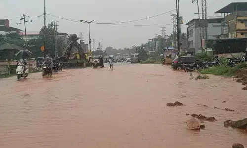 ಜು.26: ಉ.ಕ. ಜಿಲ್ಲೆಯ ಕಾರವಾರ, ಅಂಕೋಲಾ, ಕುಮಟಾ, ಹೊನ್ನಾವರ, ಭಟ್ಕಳ ತಾಲೂಕಿನ ಶಾಲೆ, ಕಾಲೇಜುಗಳಿಗೆ ರಜೆ
