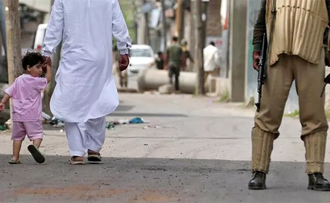 ಕಾಶ್ಮೀರಿಗಳಿಗೆ ನ್ಯಾಯ ಕಾಶ್ಮೀರಿಗಳಿಗೆ ನ್ಯಾಯ
